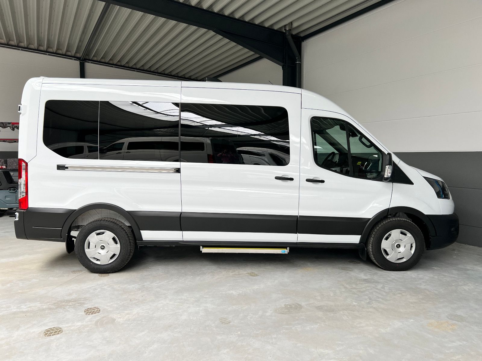 FORD Transit Kombi Trend L3 | Rollstuhllift | Standhz