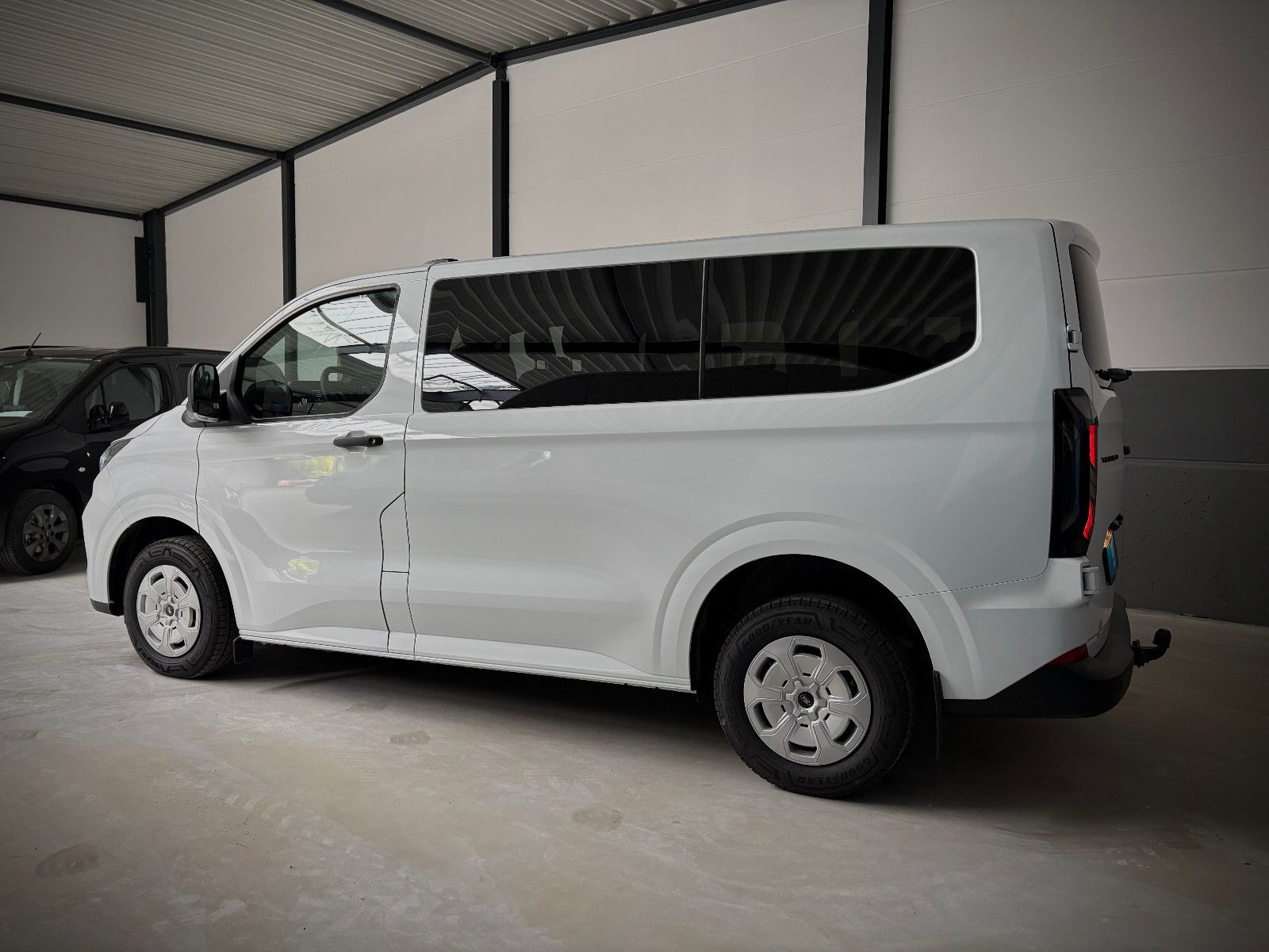 FORD Transit Custom Kombi Trend