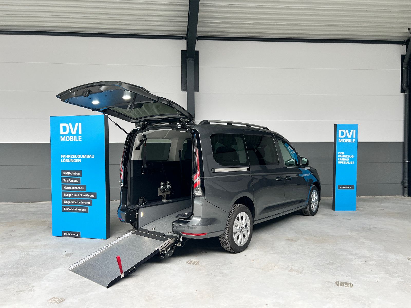 FORD Ford Tourneo Connect Messeangebot *KMP*