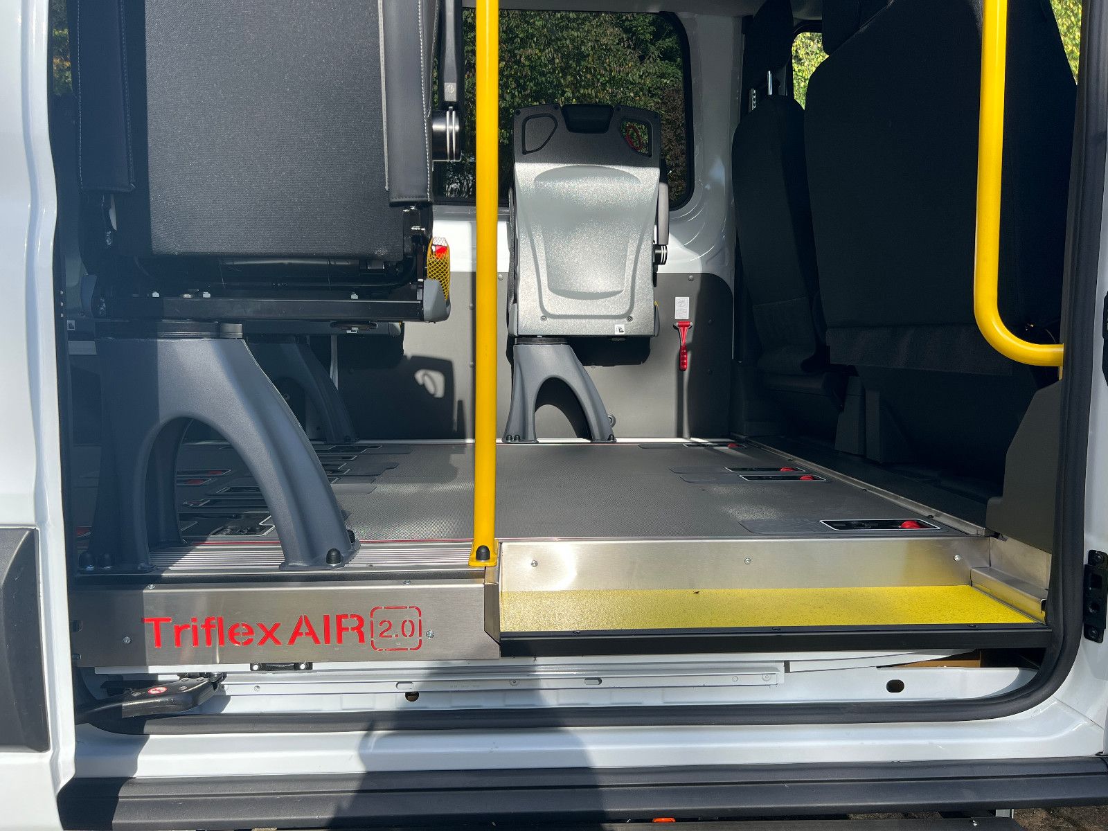 FORD Kombi 350 L3 Trend Triflex Lift f. Rollstuhl