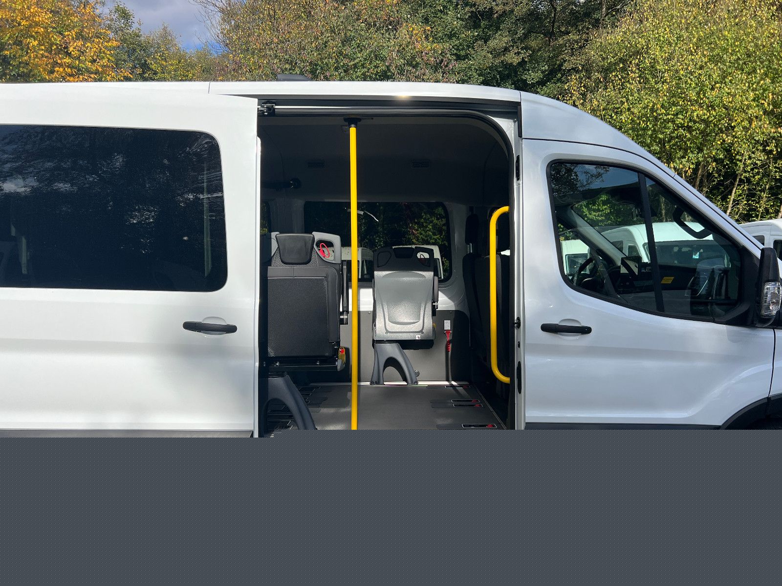 FORD Kombi 350 L3 Trend Triflex Lift f. Rollstuhl