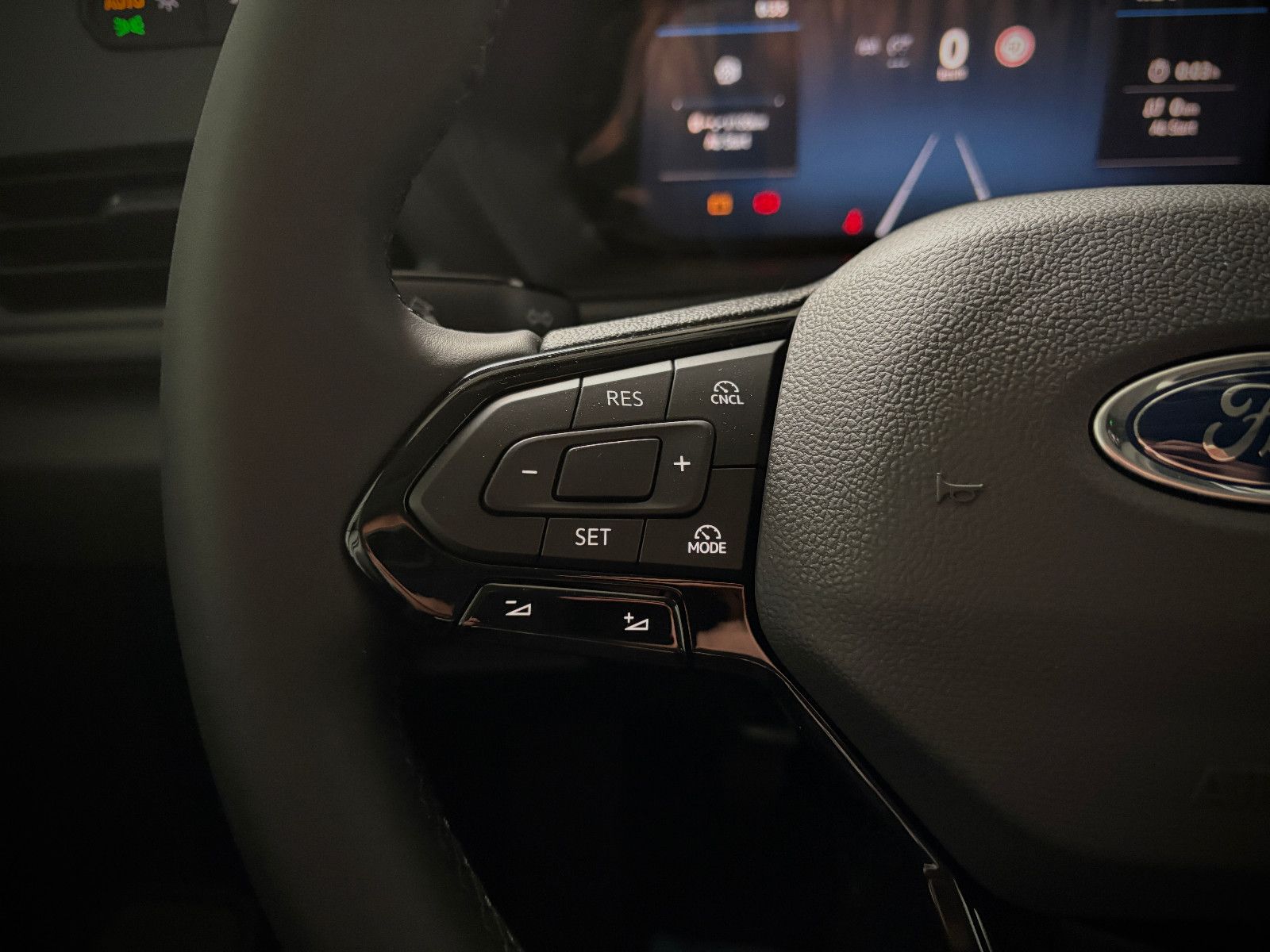 FORD Grand Tourneo Connect Trend *Rollstuhlrampe*