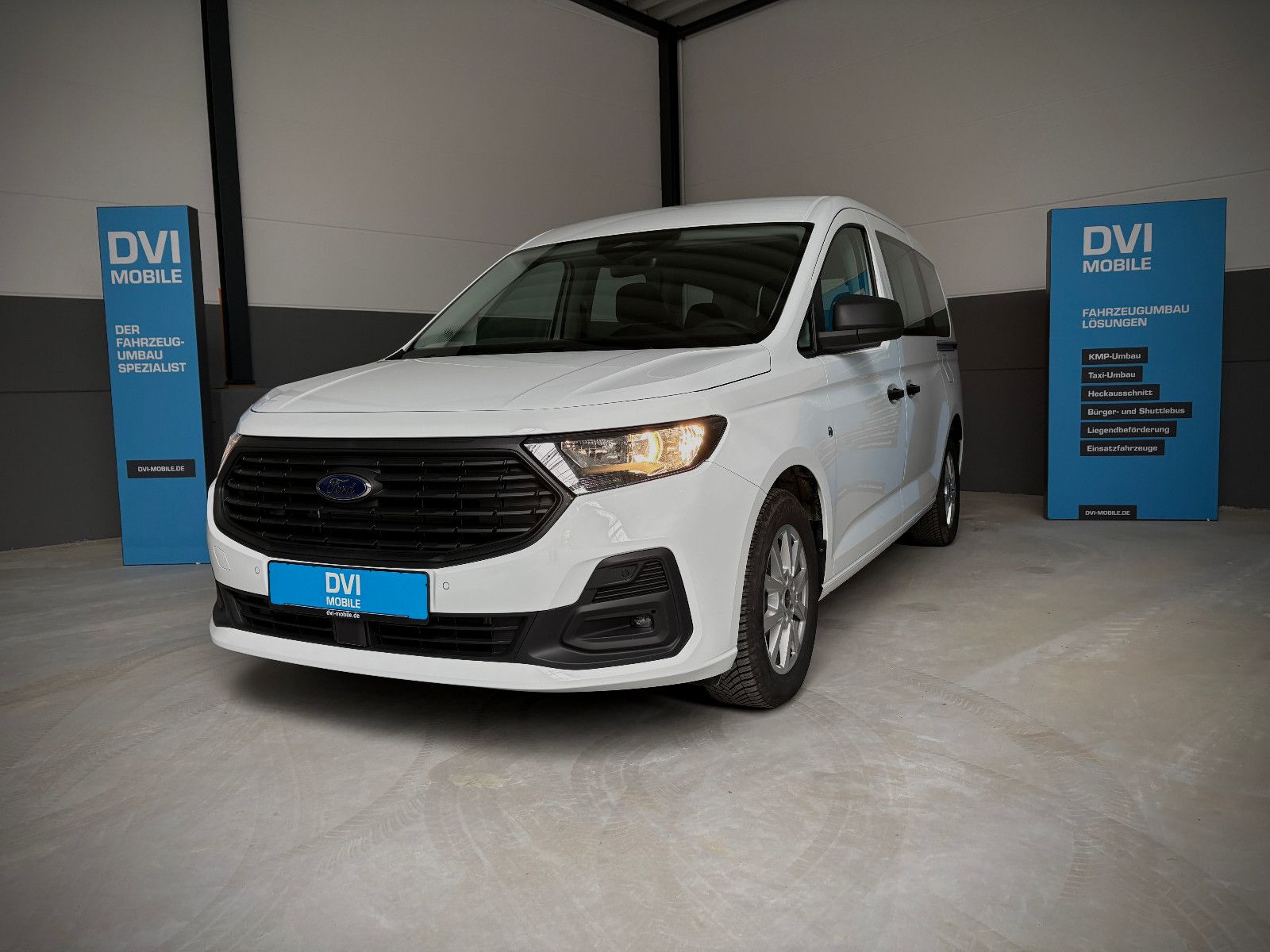 FORD Grand Tourneo Connect Trend *Rollstuhlrampe*