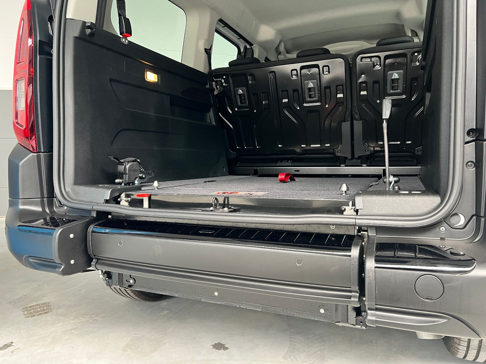CITROEN Berlingo XL *Rollstuhl* Rampe Behindertengerecht