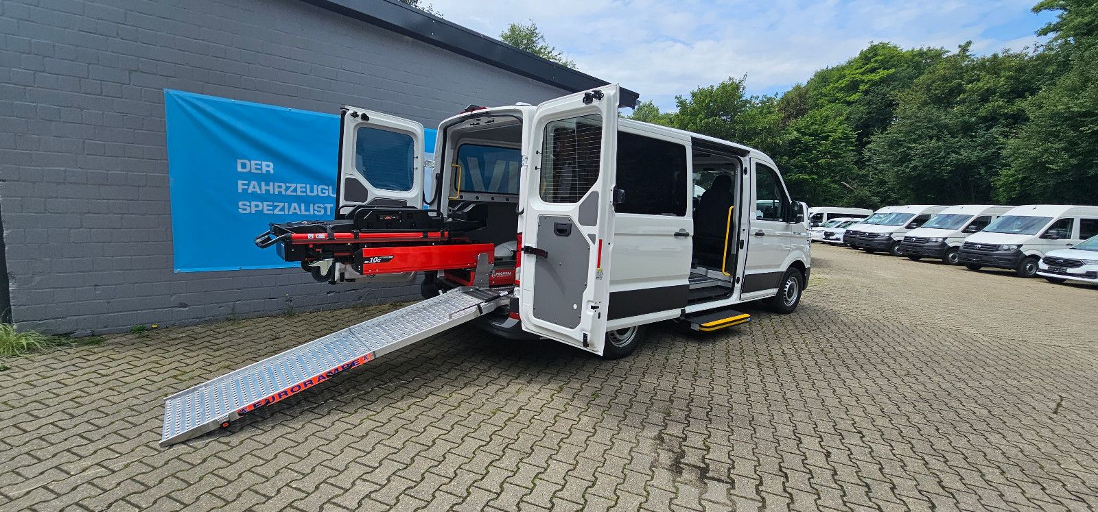 MAN Liegemietwagen Fahrtrage Trage-/ Rollstuhl LMW