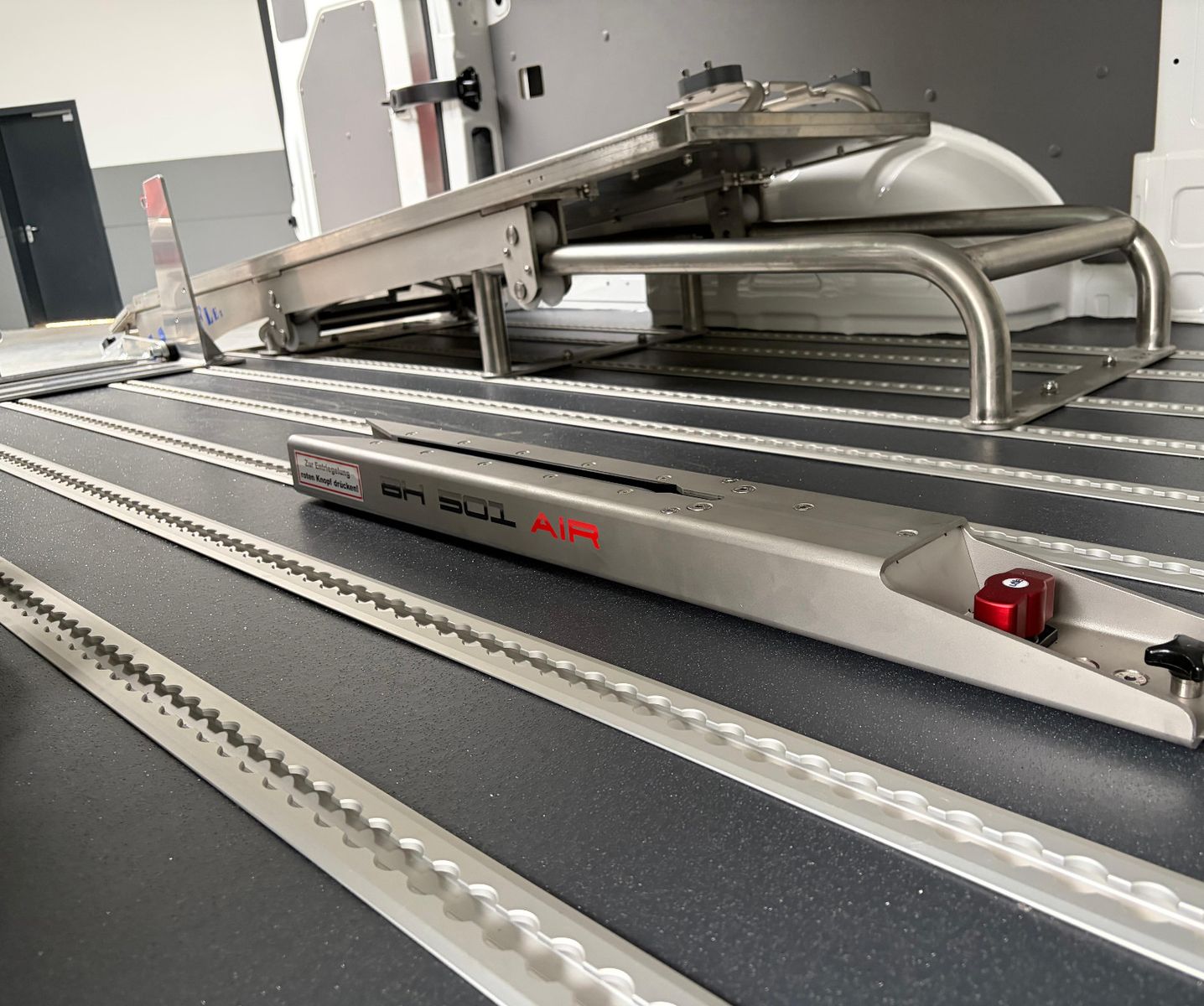MAN Liegendtransport Rampe Rollstuhlplatz Trage