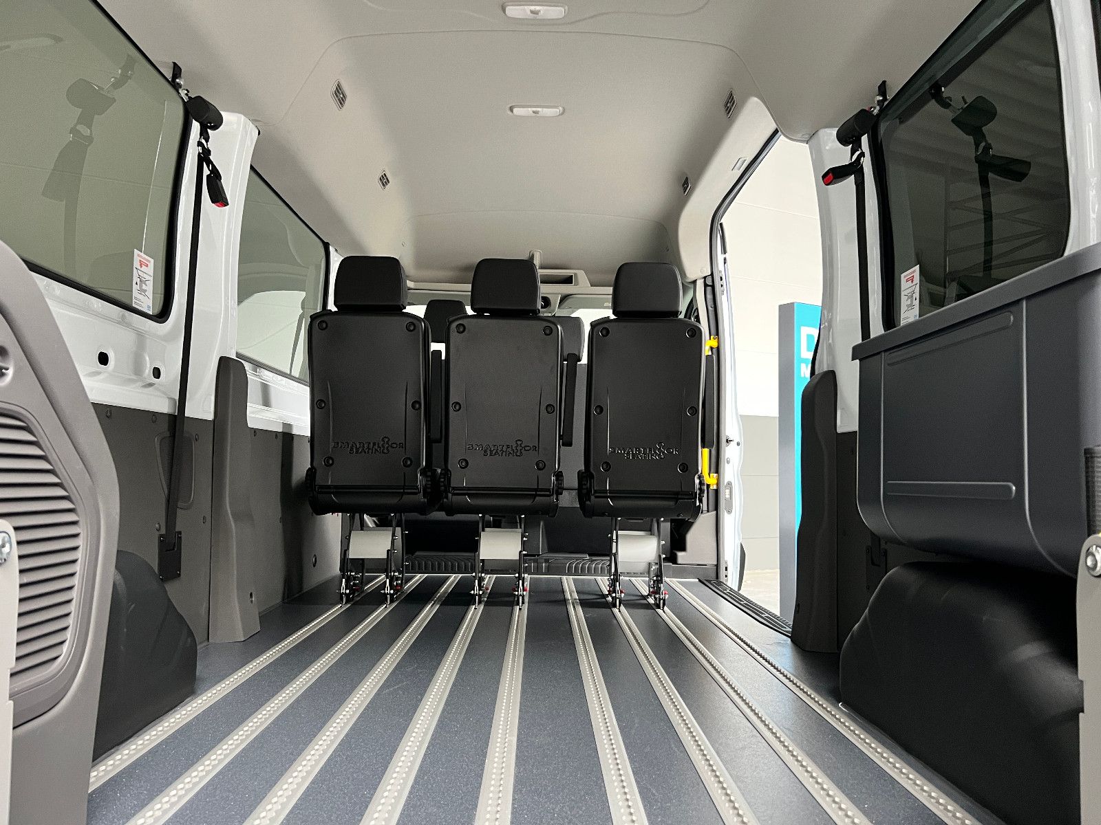 FORD Transit Kombi Trend L3 | Rollstuhllift | Standhz