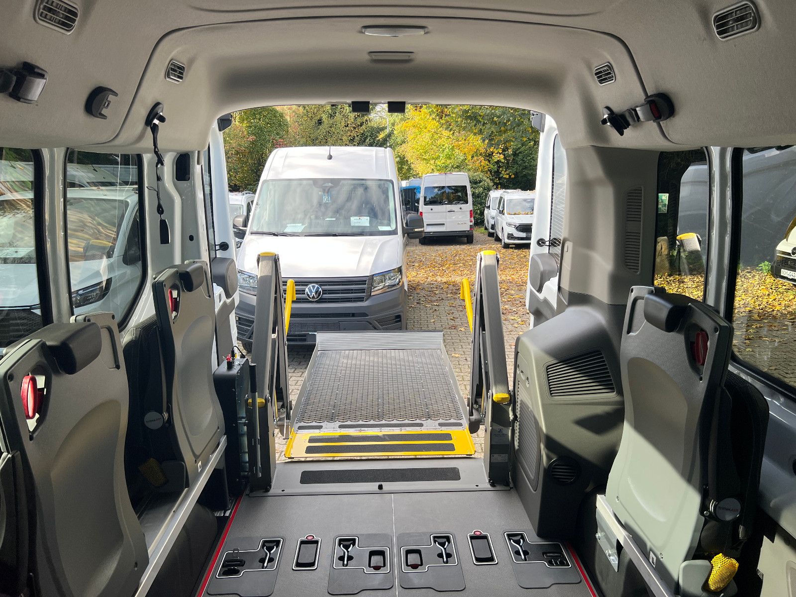 FORD Kombi 350 L3 Trend Triflex Lift f. Rollstuhl