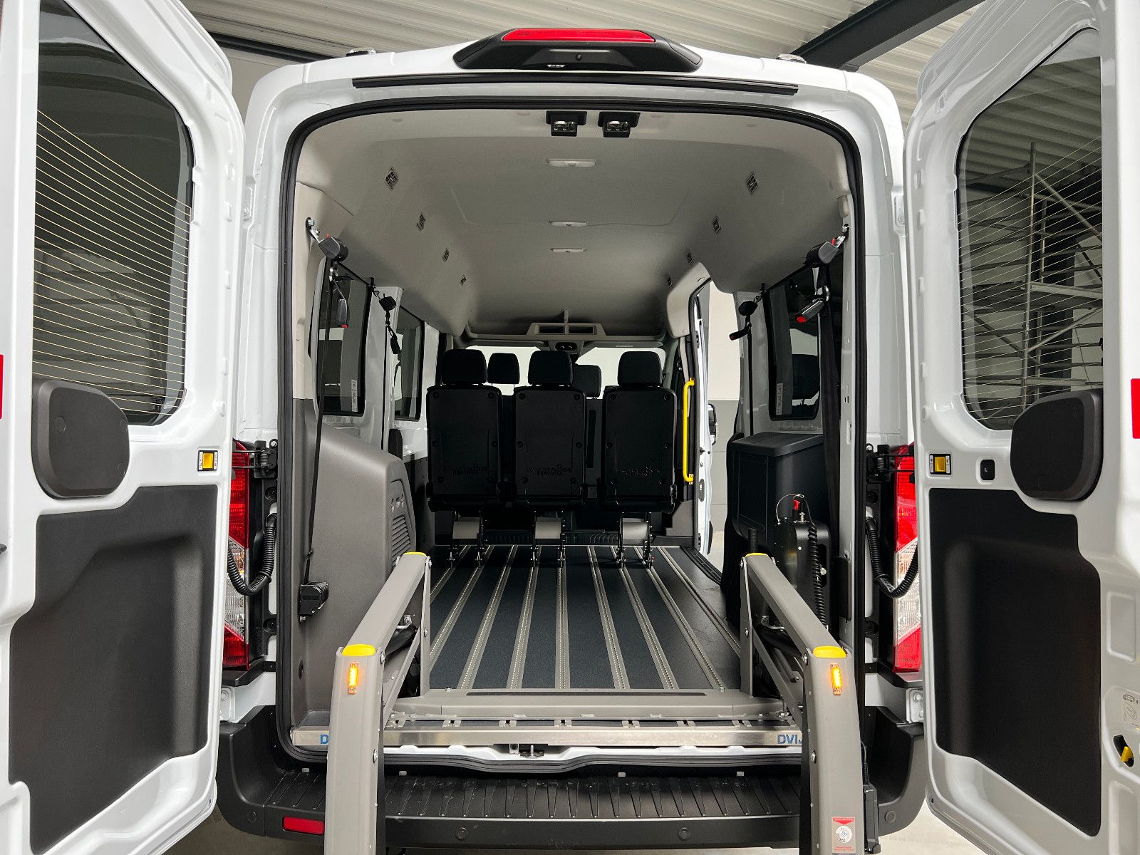 FORD Transit Kombi Trend L3 | Rollstuhllift | Standhz