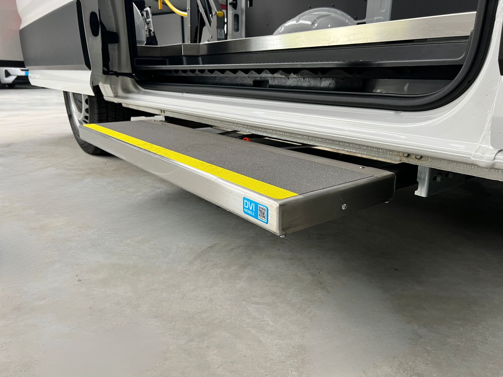 VW Crafter 35 *KMP / BTW* Rollstuhllift